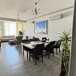 Kama Place