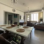 Kama Place